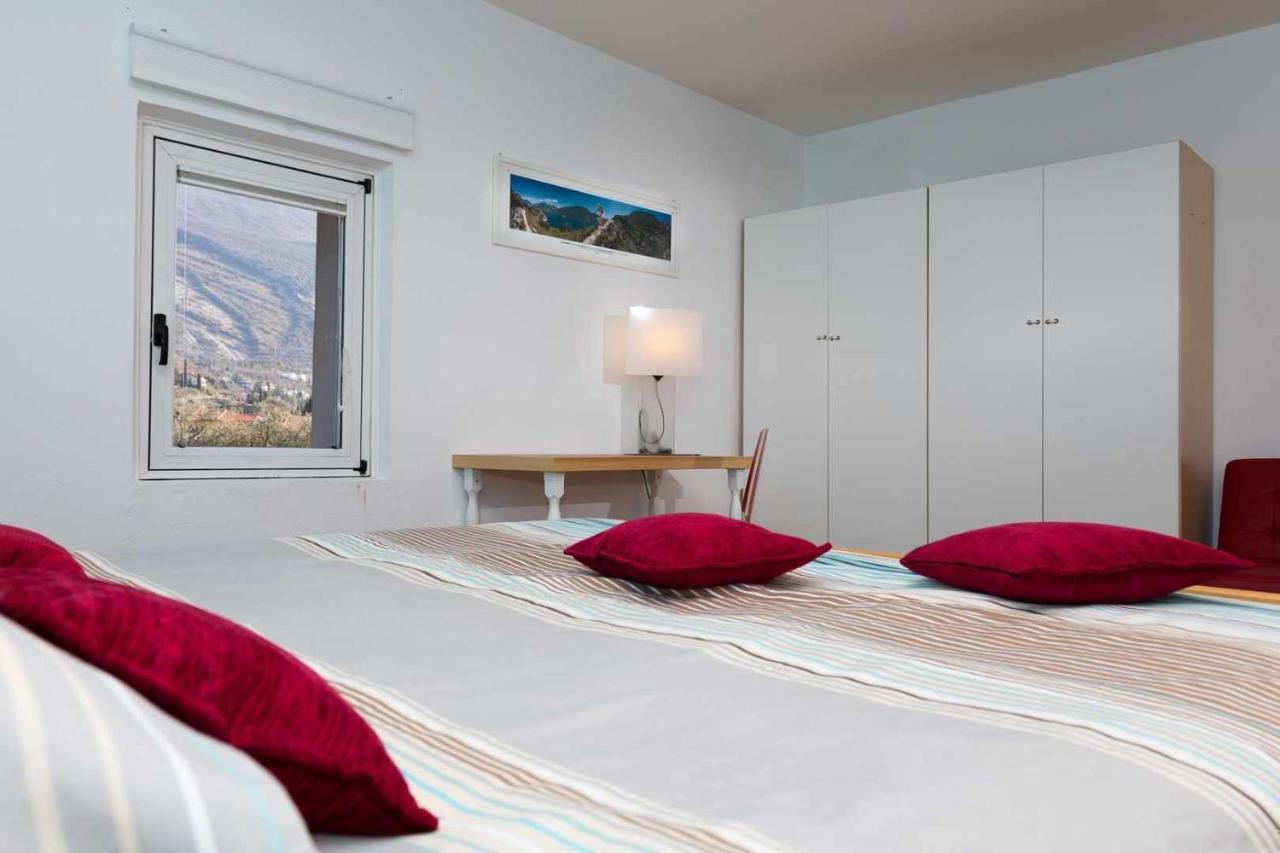 Torbole Holiday House توربولي المظهر الخارجي الصورة