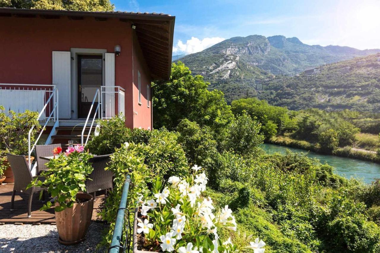 Torbole Holiday House توربولي المظهر الخارجي الصورة