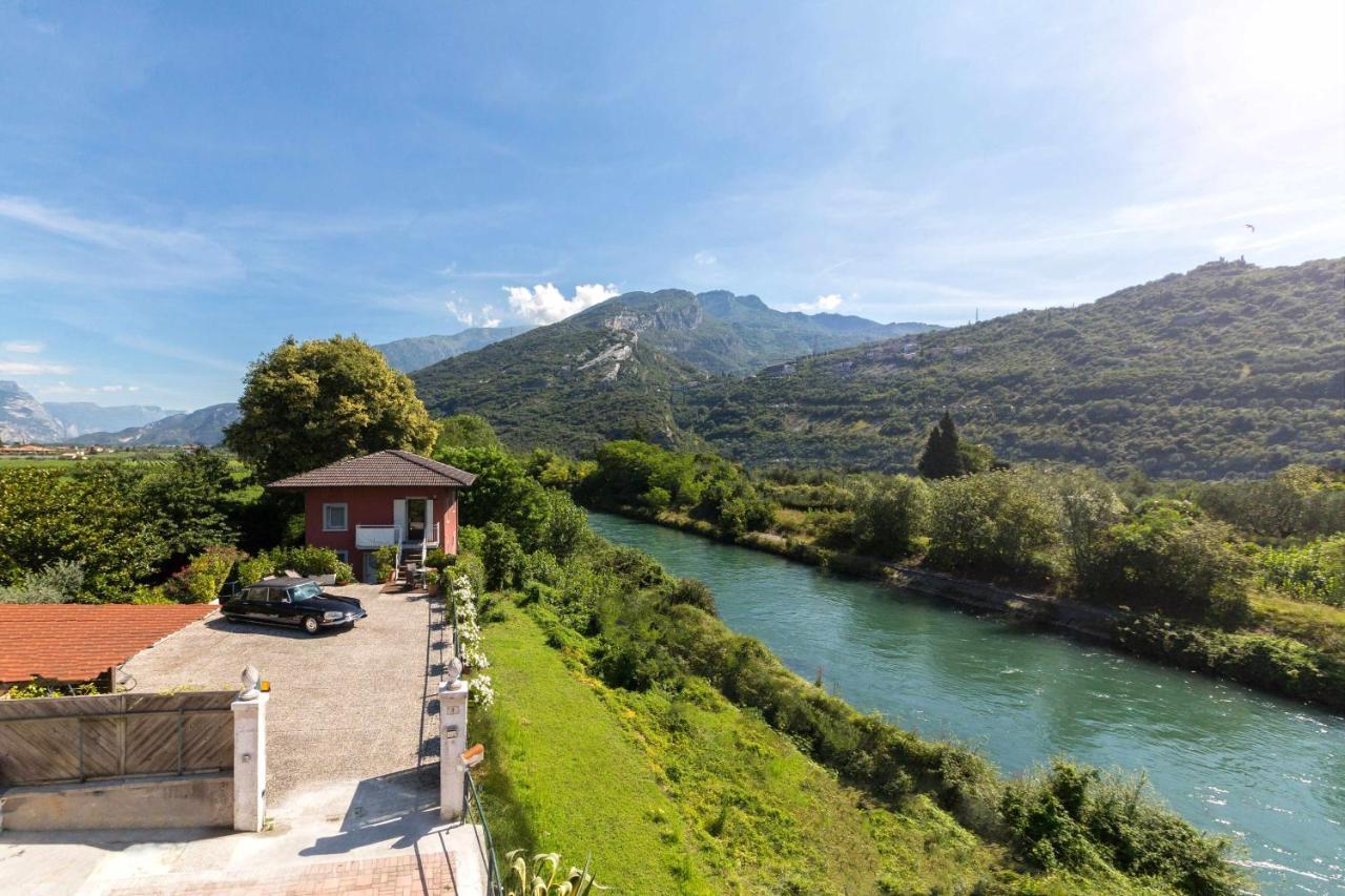 Torbole Holiday House توربولي المظهر الخارجي الصورة